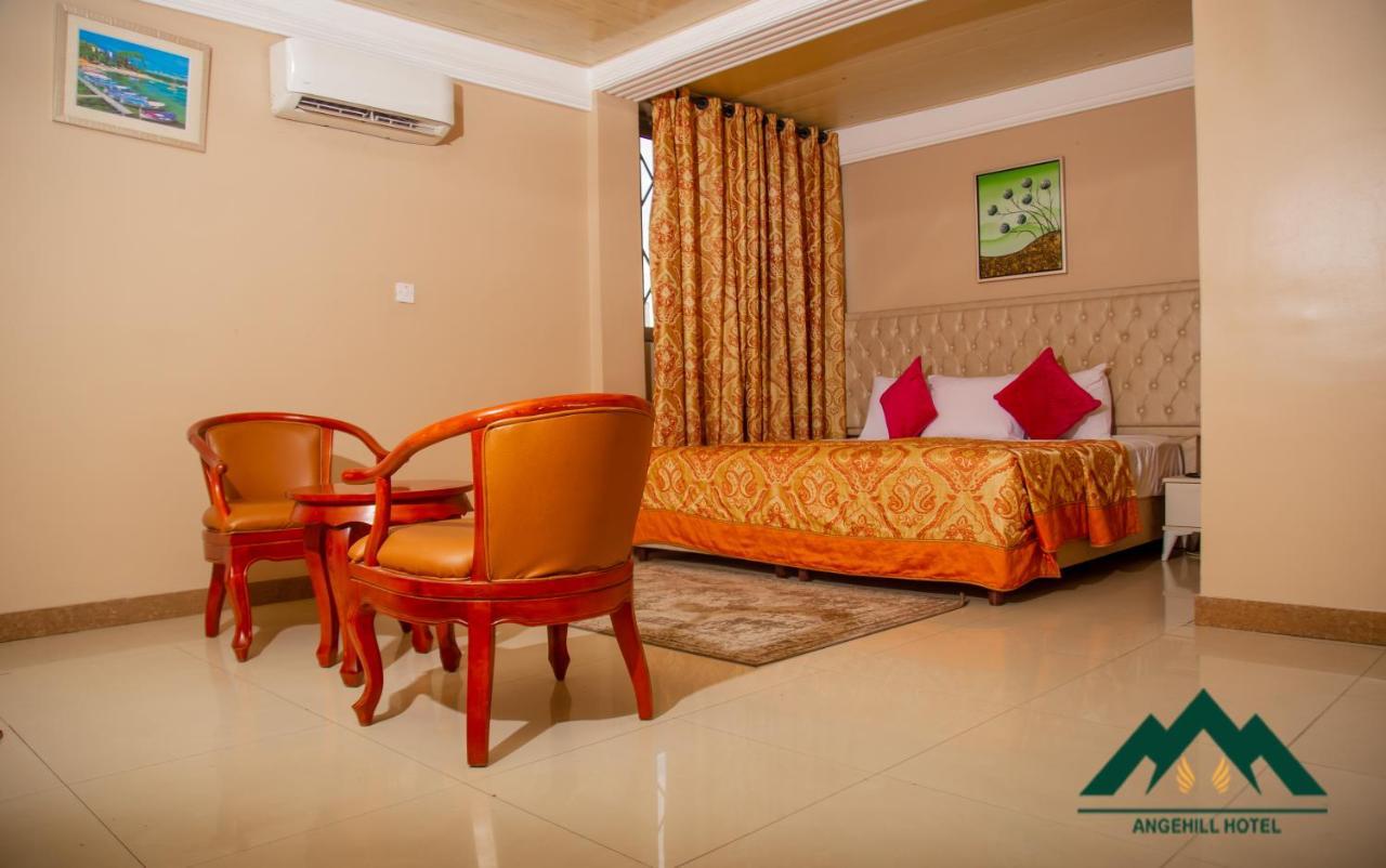 Ange Hill Hotel Accra Extérieur photo